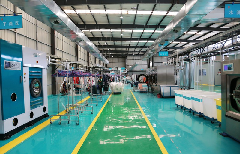 多啦衣梦洗涤中心搬迁，洗护全面升级！