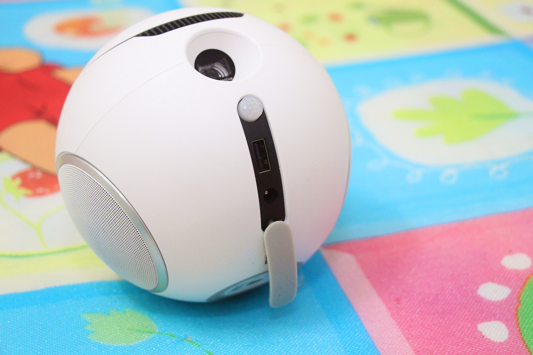 极米超薄无屏电视,极米3d无屏电视怎么样