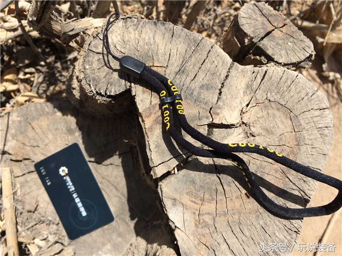 能给手机充电也能当支架,能给手机充电能连wifi的充电宝