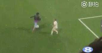 电梯球c罗曼城,电梯球gif