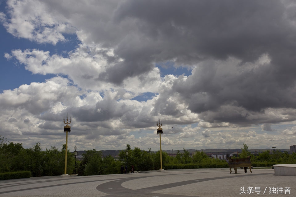 世界第二大敖包锡林敖包上榜,内蒙古最大的敖包在哪里