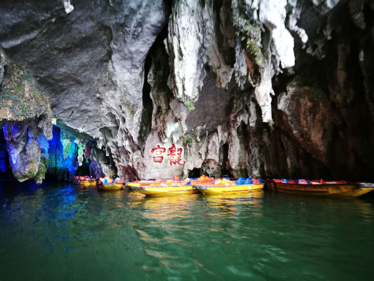 贵州安顺旅游景点排行榜前十,贵州安顺景点必去十大景点