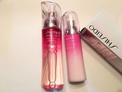 护肤品太滋润总是卡粉,温和不刺激的护肤水乳有哪些