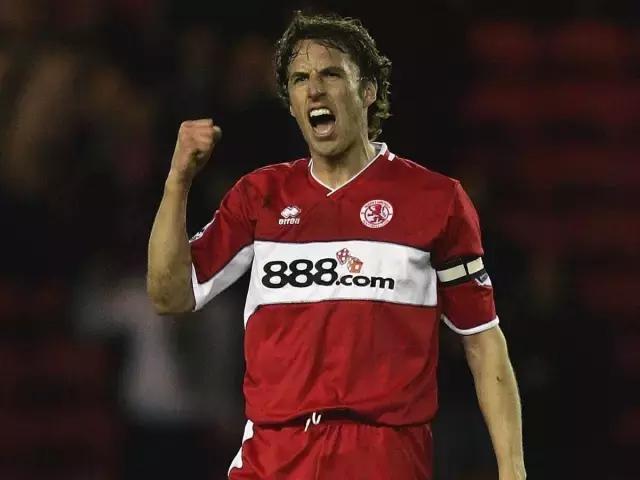 重头再来！米德尔斯堡2017/18赛季主场球衣发布！