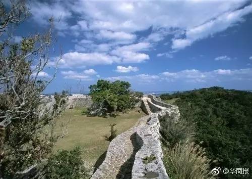 最陕西|缴费窗口高有1.7米这真的也算是无奈吗?