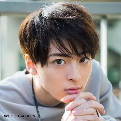 今年日本国宝级帅哥排行榜第一名,日本国宝级帅哥第七位