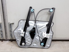 2019逍客发动机舱拆解教程,日产逍客底盘拆解1.3t视频