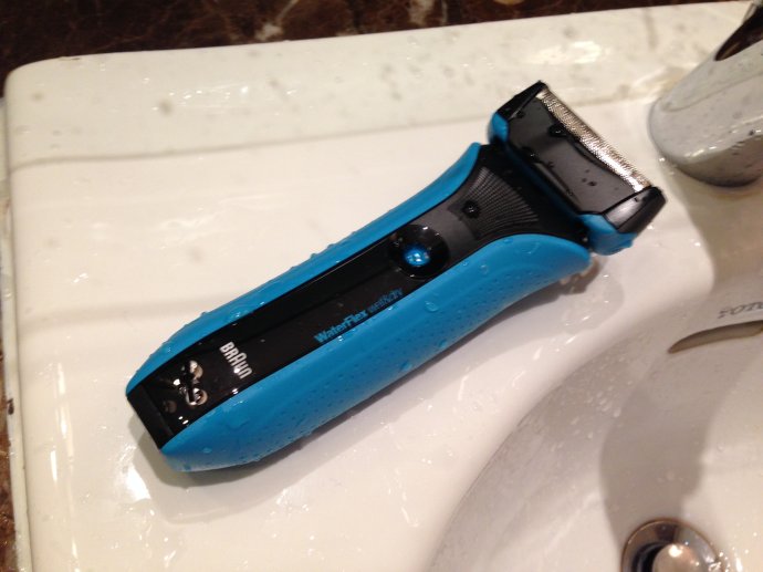 德国博朗剃须刀测评 (博朗braun剃须刀介绍)