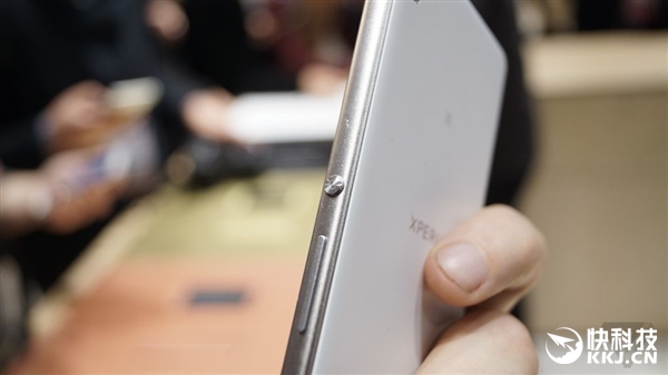 索尼手机xperia5iii,最好的索尼手机xperia1详细评测