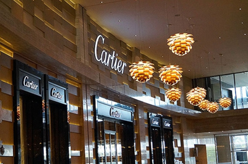 阿布扎比买珠宝,阿布扎比买汽车便宜吗