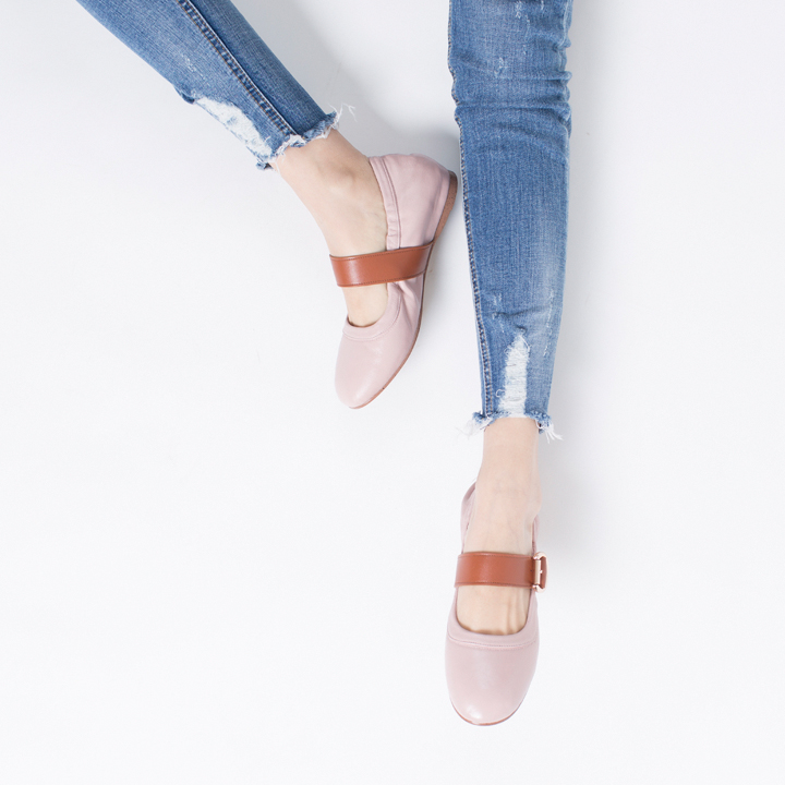 鞋柜必备这4双小白鞋百搭又时髦,鞋柜必备百搭又白菜的鞋