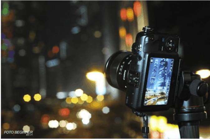 从基础教程到题材选取再到实用技巧，手把手教你玩转夜景拍摄！