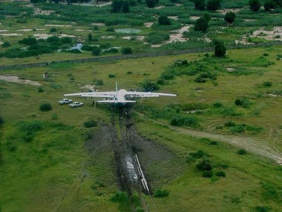 飞行才八百小时，操作经验丰富，缅甸的运8怎么就坠毁了呢？