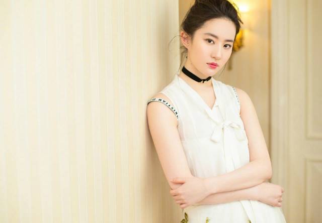 网纱裙没有质感穿着像不像蚊帐,网纱裙穿着不舒服