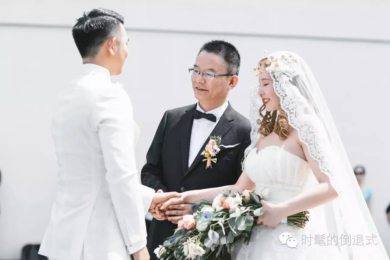 婚纱请柬自制模板大全,婚纱照请柬制作diy