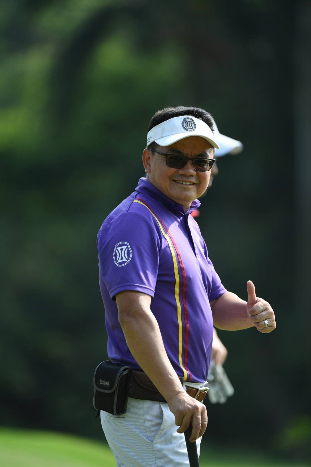 靠什么？他把包包卖到了奥运会上，还被博物馆做永久收藏