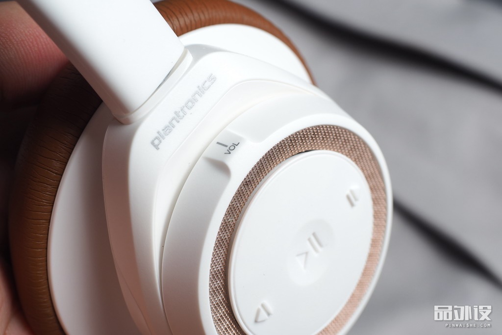 缤特力backbeatfit耳机评测,缤特力蓝牙耳机带耳塞