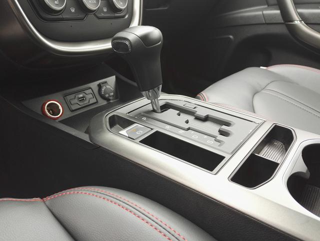 一汽奔腾x80suv价格,奔腾x801.8t和2.0哪个好