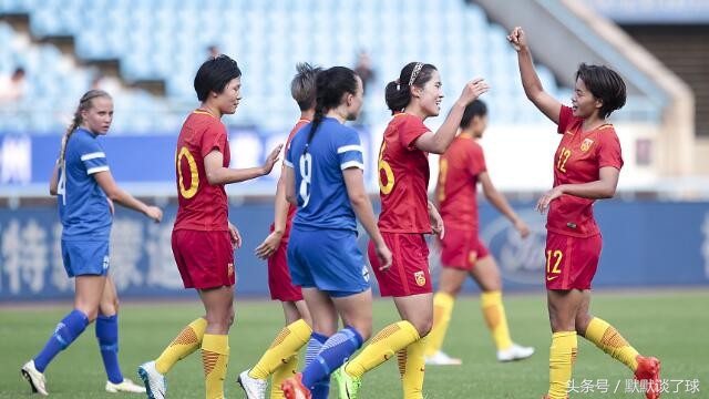 足坛昨日新闻：中超在迎大牌教练，国足备战，英格兰夺冠