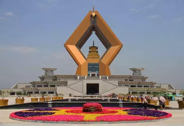 法门寺新寺院豪华壮阔,世界最有名的法门寺