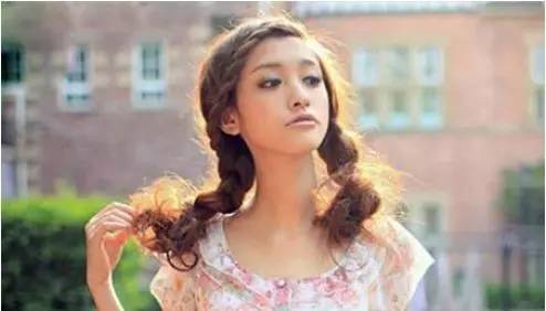 长头发不会编头发怎么办,为什么编头发总是编不好