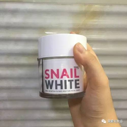 四十岁干皮敏感肌适合哪种护肤品,日本精华油哪一款适合干皮敏感肌