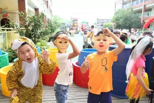 砥砺奋进的五年福建篇,砥砺奋进的五年央视