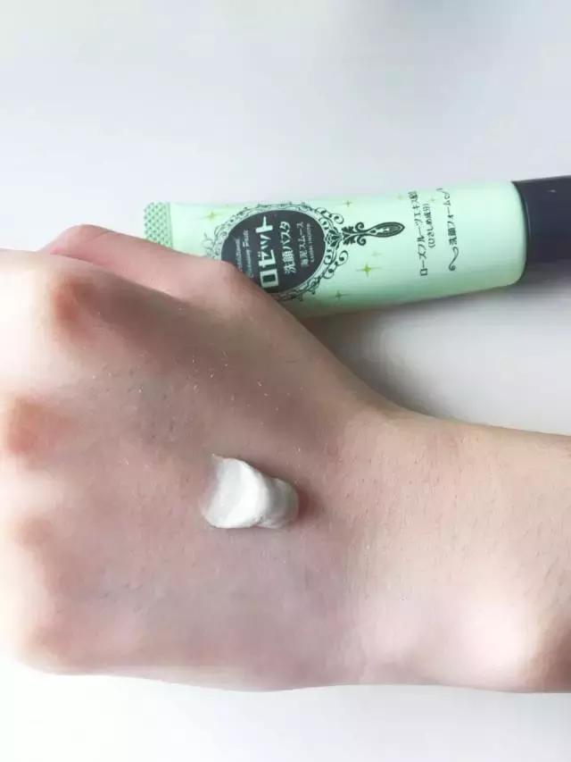 10款热门洗面奶测评,洗面奶评测口碑最好的三款洗面奶