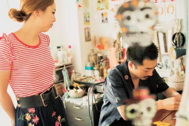 beams员工,beams衣服