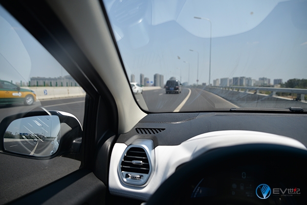 18款江淮新能源iev6e测评,江淮新能源电动汽车iev6e实测