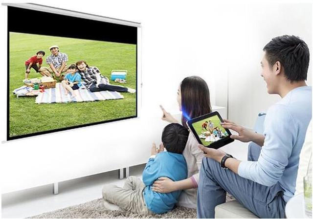 非常罕见！苹果产品首发就促销，IPADPro直降400，美高微型投影仪的平板电脑性价比更高