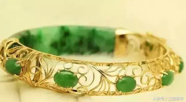 翡翠镯子断了上海哪有修复的,翡翠玉镯断了还值钱吗