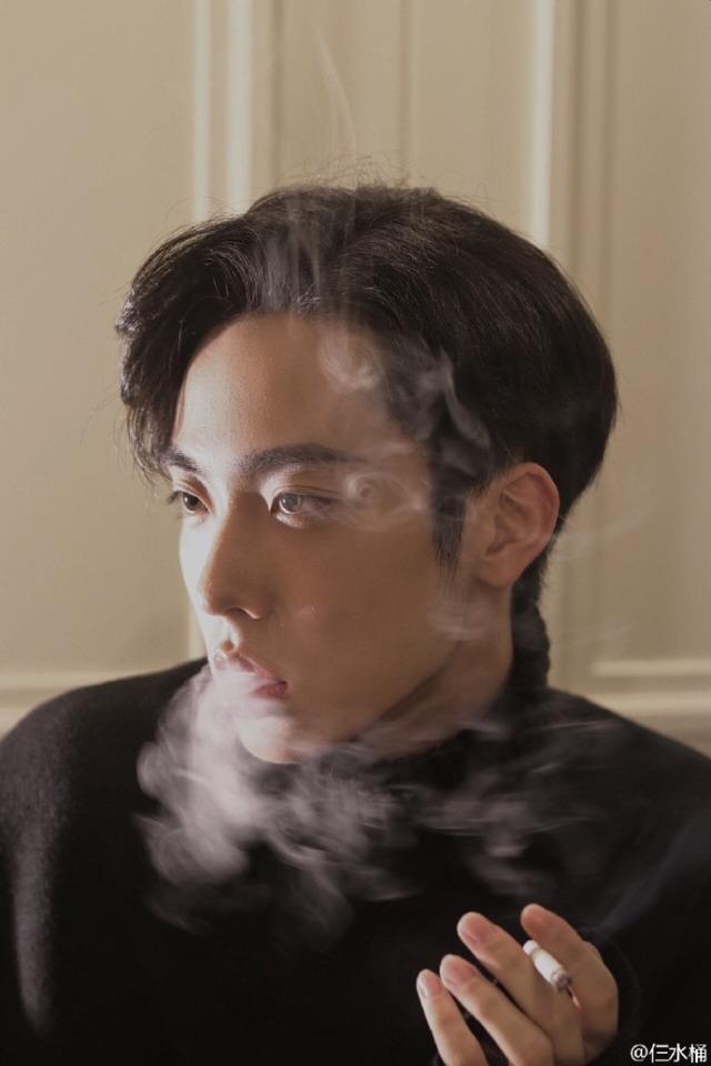 男生发型改造成功案例,男生发型改造视频教程