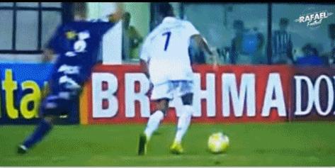 出道即巅峰十八年,出道即巅峰c罗一年近50个进球