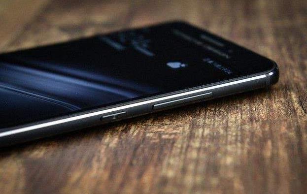 当年诺基亚5200卖多少,当年诺基亚8800a多少钱