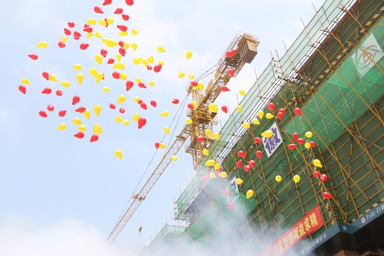 力高君御世家高层样板间,深度解析力高君御世家108户型在售