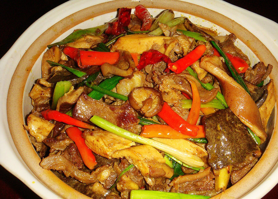 正宗牛杂烩菜,啤酒焖牛杂视频