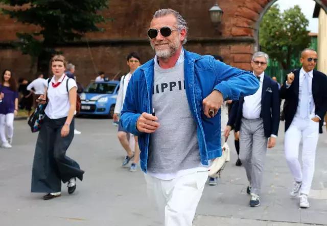 适合父亲的穿搭,父亲节最适合买什么东西