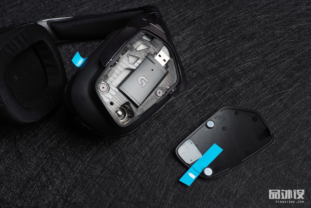 罗技g933的耳机接收器通用吗,罗技g933s耳机开机灯亮一下就灭