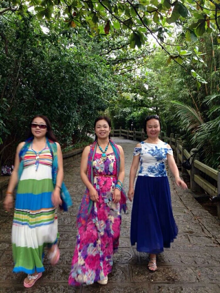海南旅行三亚旅游攻略,海南三亚夫妻结伴旅行
