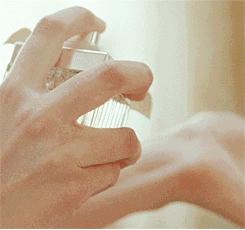 单身多年！老子终于靠这瓶香水把女神追到了手（评论送耳机）