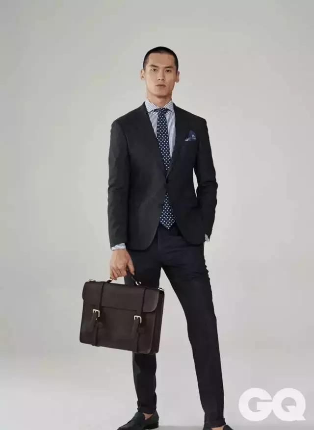 男士如何买衣服,男士买衣服搭配顺序表