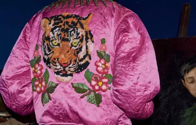 gucci华丽复古,gucci惊艳时尚圈