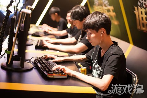 qq飞车电竞赛事叫什么,qq飞车电竞比赛在哪