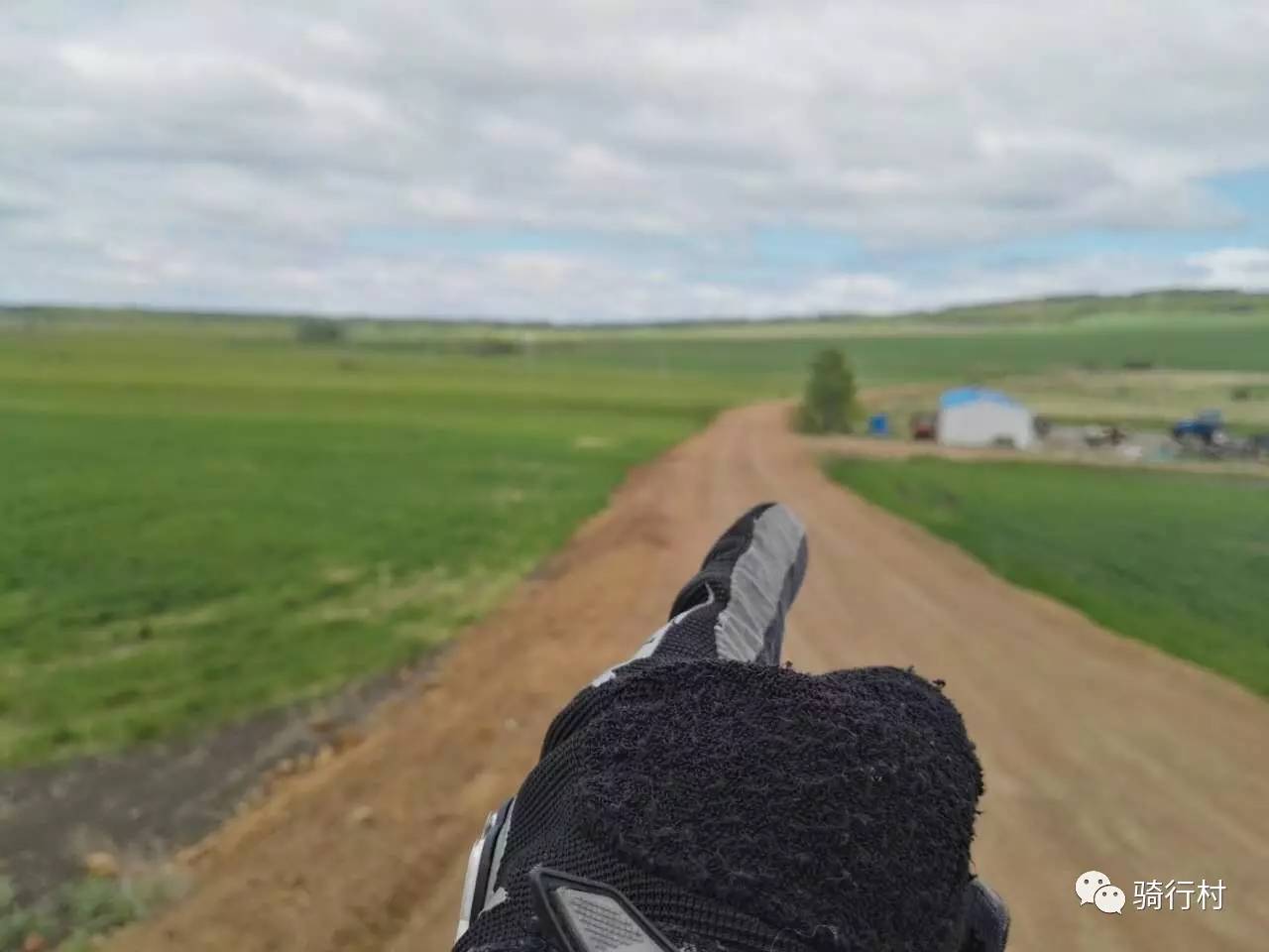 北极村到呼伦贝尔再到辽宁,北极村到加格达奇多少公里