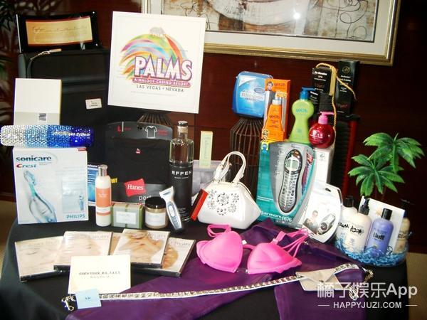 振动棒、腋下贴还送拉皮手术？奥斯卡大礼包脑洞可真大...