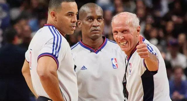 理性讨论:NBA联盟是否真的存在主场哨、黑哨?真相让人惊讶!