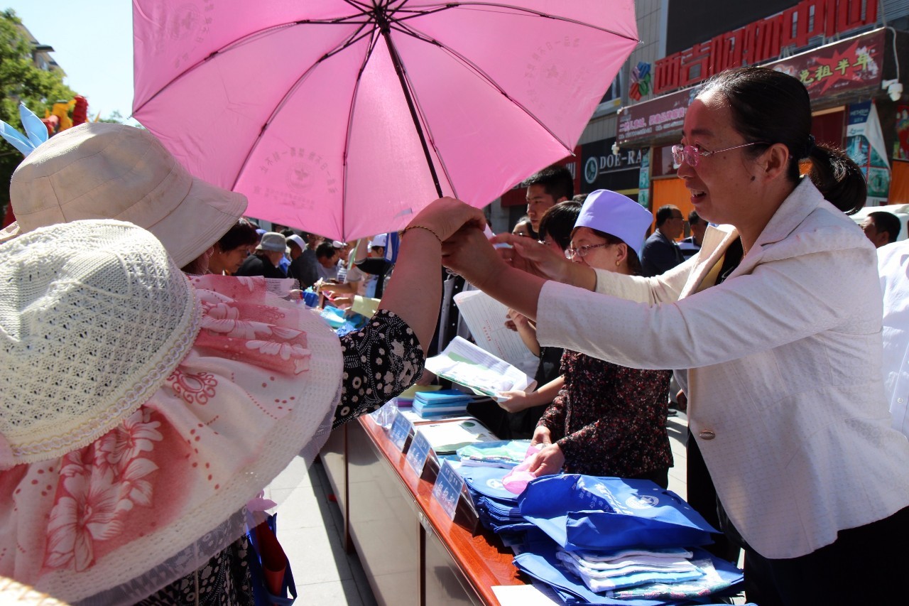 隆德县城关镇开展禁毒宣传活动,开展全民禁毒宣传活动图片