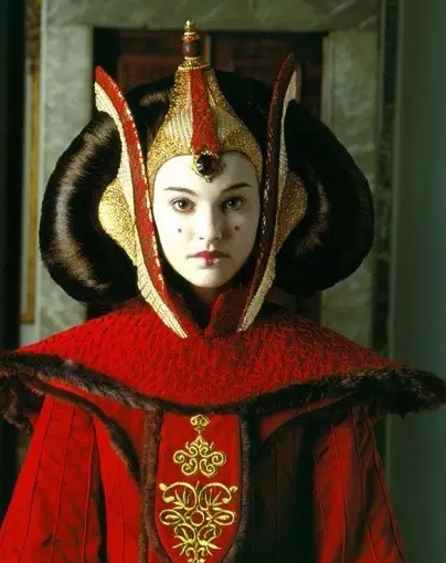 你的偶像行不行？看看那些不但没长残、还越长越好看的童星们（女生版）！