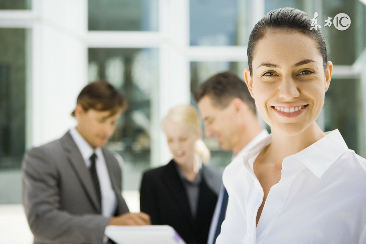 遭遇职场“小人”陷害,运用这3招,她成功击退小人,反败为胜